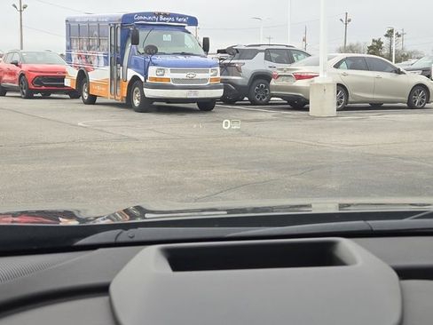 New 2026 Buick Envision Sport Touring AWD/4WD image 11