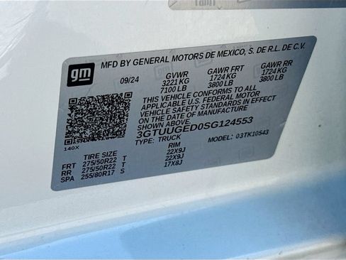 Used 2025 GMC Sierra 1500 Denali w/ Denali Reserve Package AWD/4WD image 33