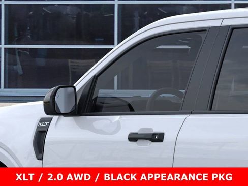 New 2025 Ford Maverick XLT w/ Black Appearance Package image 21