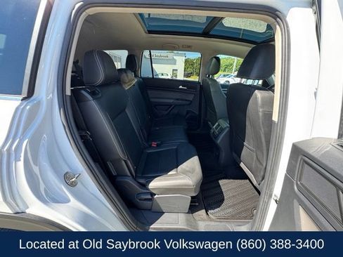 Used 2023 Volkswagen Atlas SEL AWD/4WD image 23