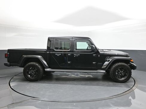 New 2025 Jeep Gladiator Sport image 26