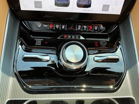 New 2026 Jeep Grand Wagoneer L Summit AWD/4WD image 30