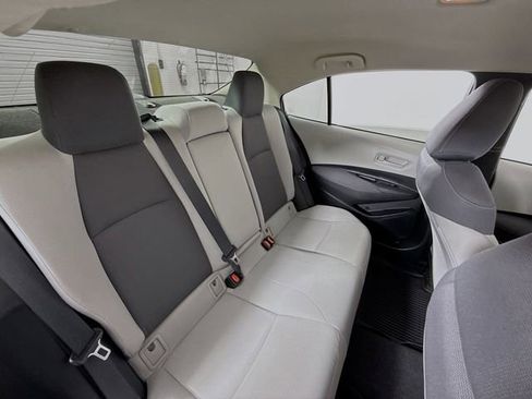 Used 2022 Toyota Corolla LE image 26
