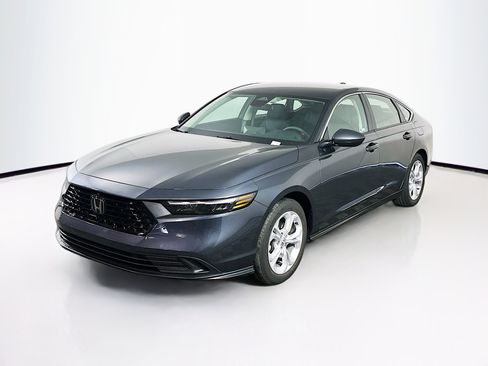 Used 2025 Honda Accord LX image 3