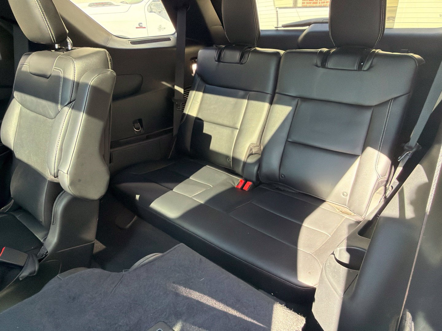 Used 2023 Ford Explorer ST w/ Equipment Group 401A AWD/4WD image 17