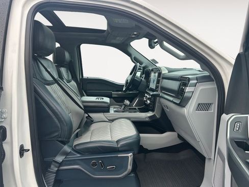 Used 2021 Ford F150 Limited image 10