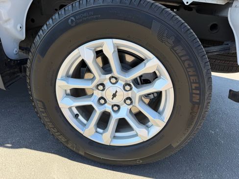 Used 2023 Chevrolet Silverado 1500 RST RWD image 31