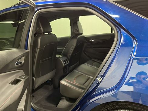 Used 2022 Chevrolet Equinox RS w/ RS Leather Package FWD image 14
