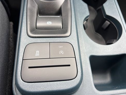 New 2026 Ford Maverick XL image 17