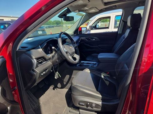 Used 2019 Chevrolet Traverse Premier w/ LPO, Floor Liner Package image 7