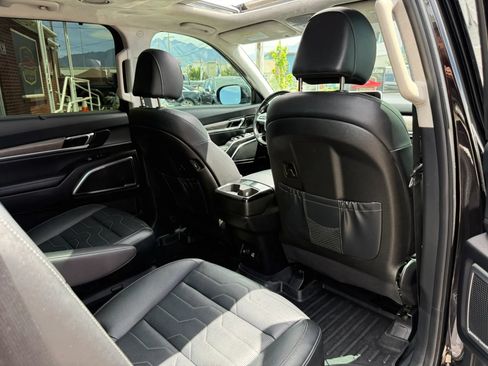 Used 2022 Kia Telluride SX w/ SX Prestige Package AWD/4WD image 19
