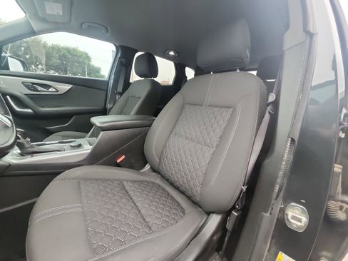 Used 2019 Chevrolet Blazer LT FWD image 8