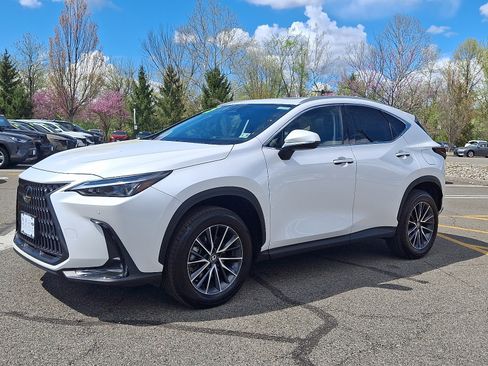 Used 2025 Lexus NX 350 AWD w/ Accessory Package (2T) image 3