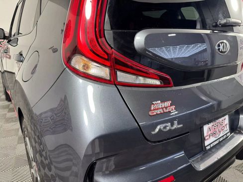 Used 2021 Kia Soul Turbo image 31