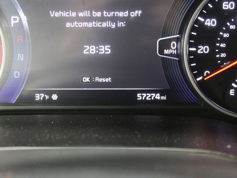 Used 2022 Kia Seltos SX w/ Sunroof Package image 12