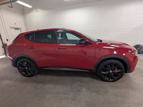 Used 2024 Dodge Hornet R/T AWD/4WD image 3