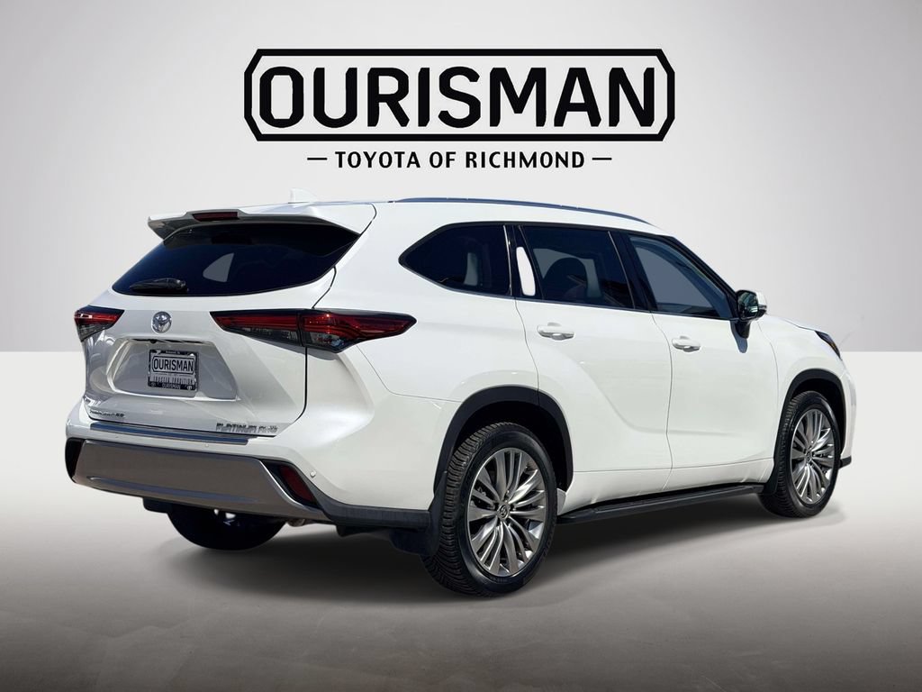 Used 2022 Toyota Highlander Platinum AWD/4WD image 21