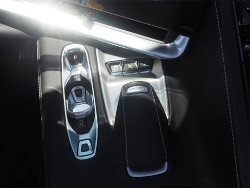 Used 2024 Chevrolet Corvette Z06 image 18