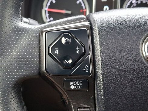 Used 2020 Toyota 4Runner TRD Off-Road Premium image 21