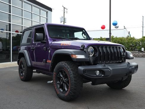 Used 2023 Jeep Wrangler Sport AWD/4WD image 3