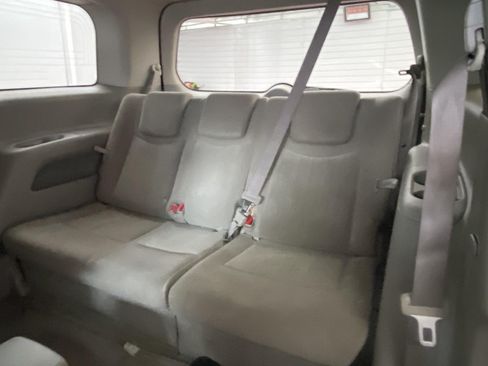 Used 2015 Nissan Quest SV FWD image 16