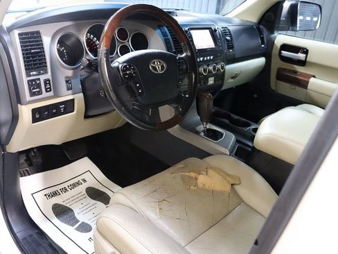 Used 2013 Toyota Sequoia Platinum RWD image 41
