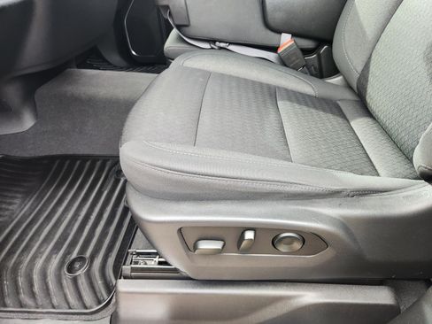 Used 2023 Chevrolet Silverado 1500 LT image 24