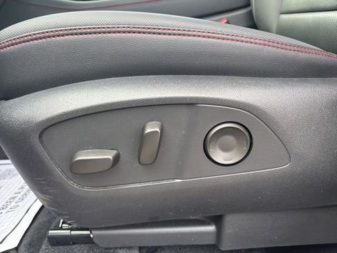 Used 2024 Chevrolet Traverse RS w/ LPO, Floor Liner Package image 13