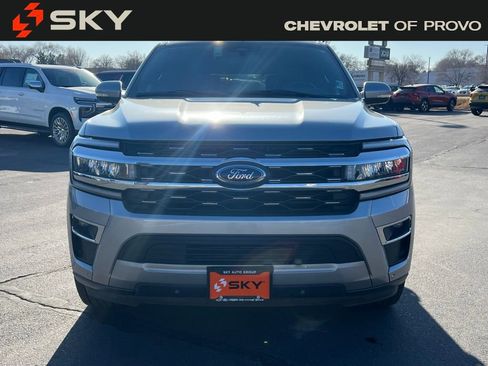 Used 2024 Ford Expedition Limited image 4
