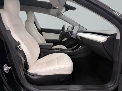 Used 2019 Tesla Model 3 Standard Range Plus RWD image 12