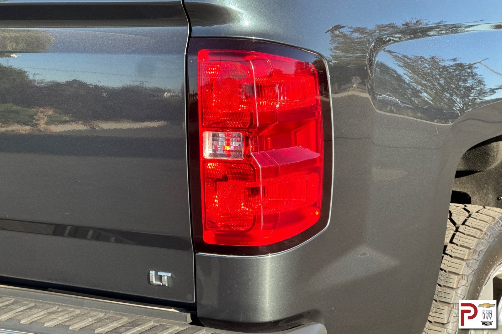 Used 2018 Chevrolet Silverado 1500 LT w/ All Star Edition RWD image 31