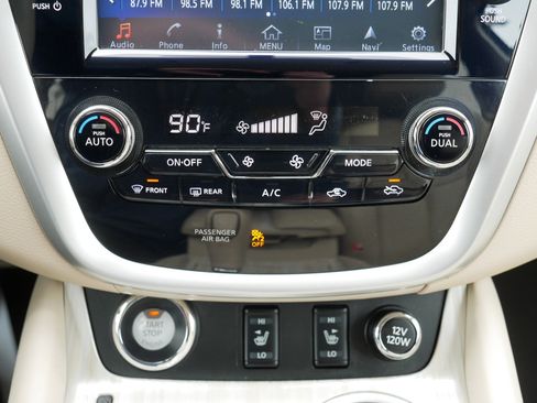 Certified 2017 Nissan Murano SL image 23