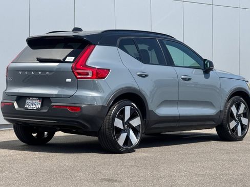 Used 2023 Volvo XC40 Recharge Ultimate AWD/4WD image 5