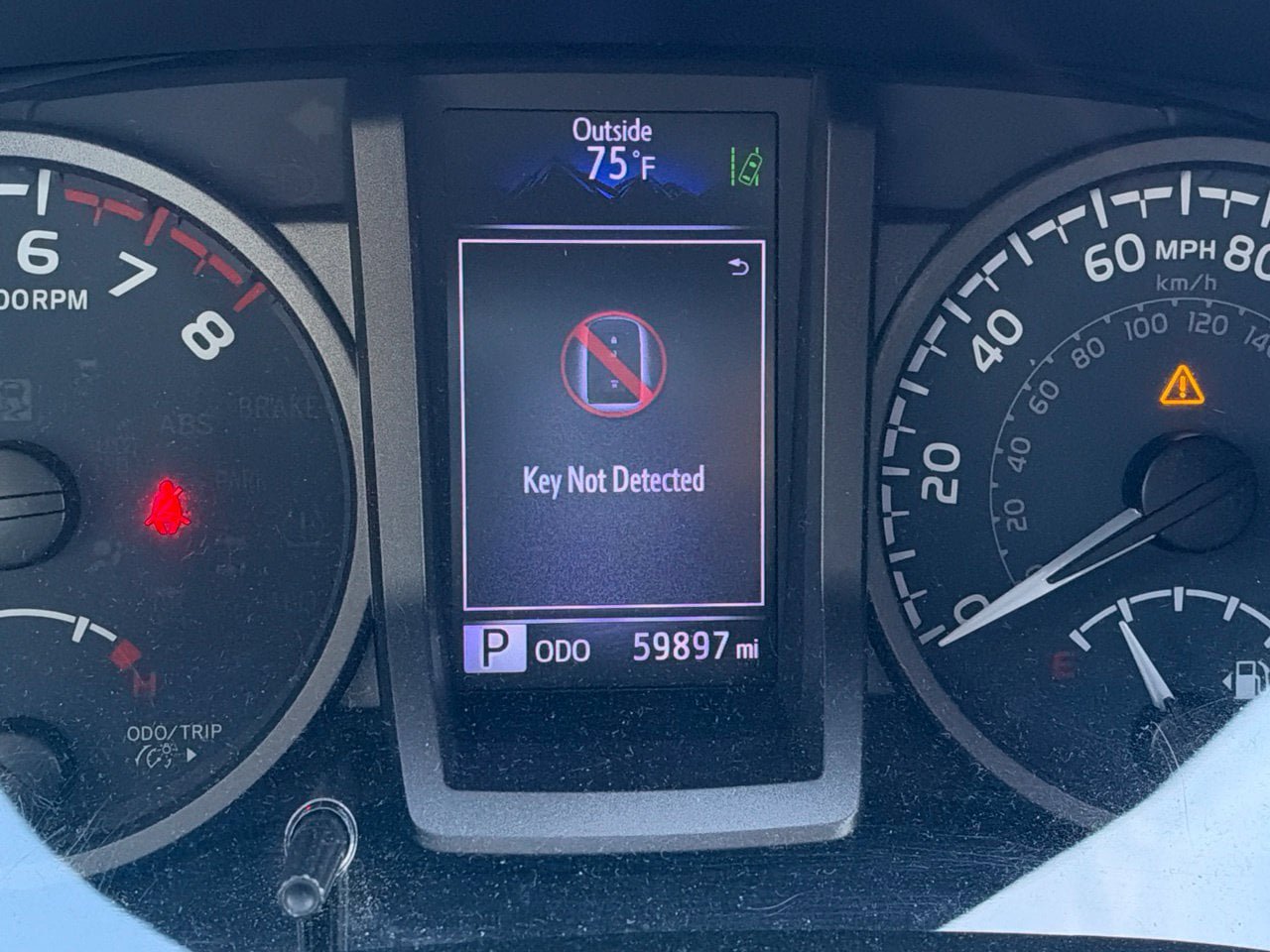 Used 2020 Toyota Tacoma TRD Sport RWD image 9