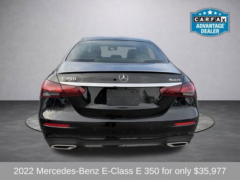 Used 2022 Mercedes-Benz E 350 4MATIC Sedan image 4