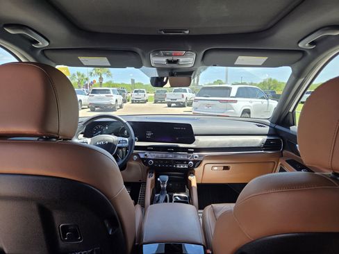 Used 2025 Kia Telluride SX X-Line AWD/4WD image 22