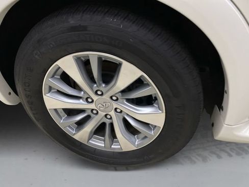 Used 2017 INFINITI QX80 4WD image 18