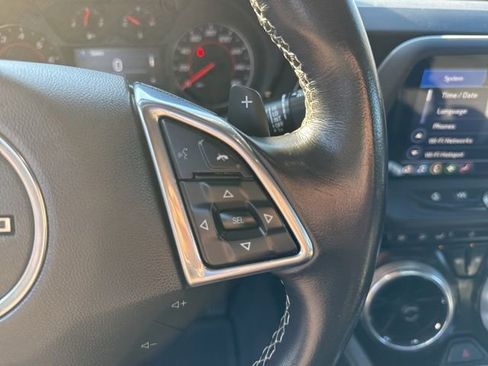 Used 2024 Chevrolet Camaro LT w/ Technology Package image 19