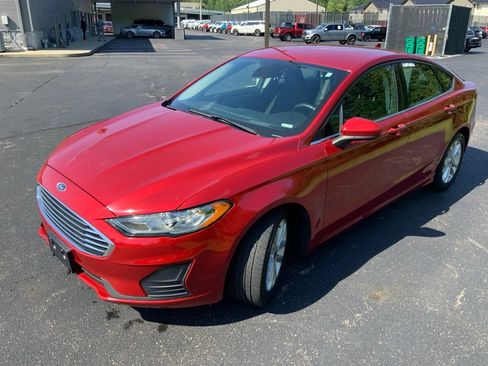 Used 2020 Ford Fusion SE FWD image 7