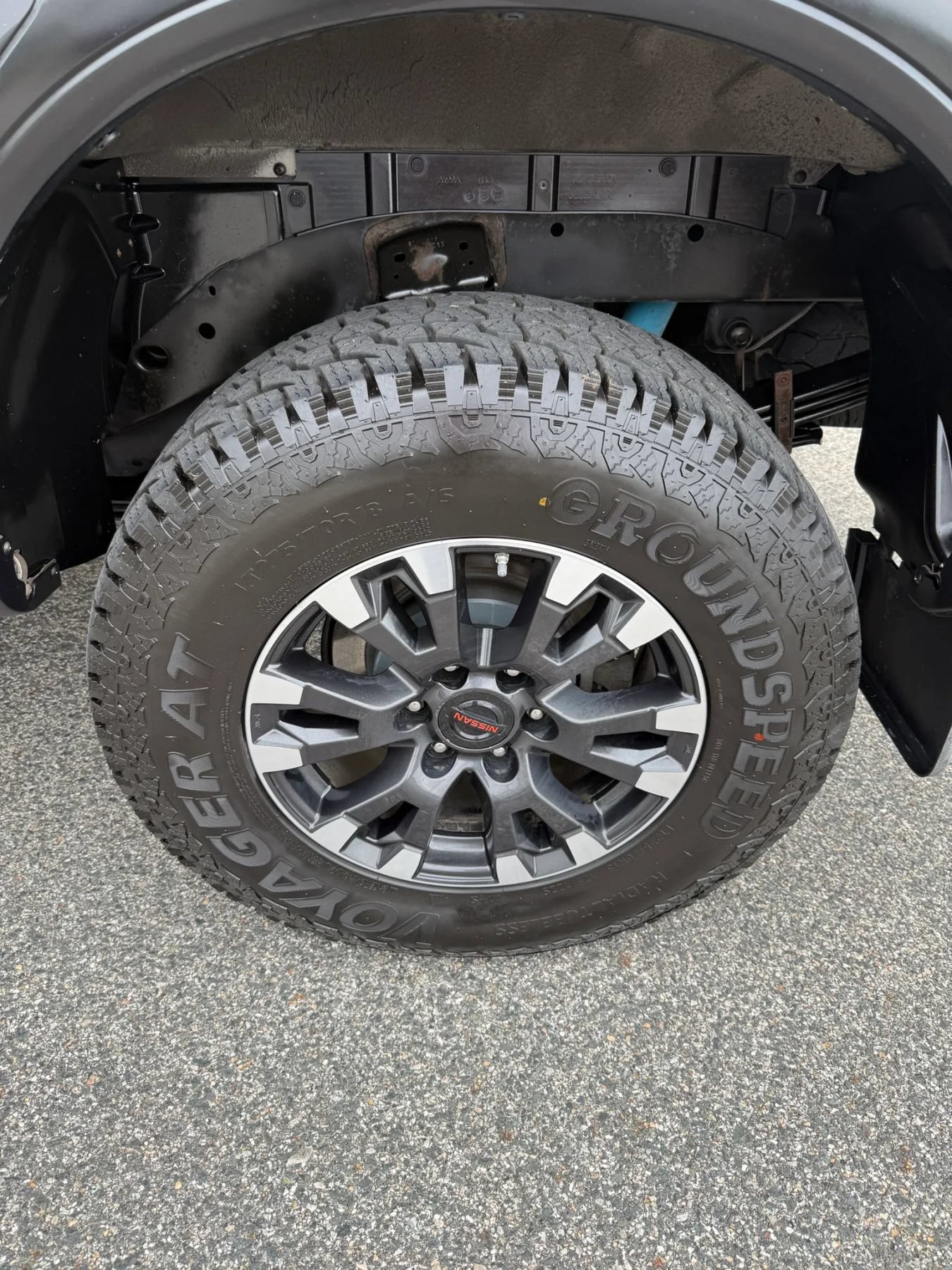 Used 2021 Nissan Titan PRO-4X w/ Pro-4x Convenience Package AWD/4WD image 16