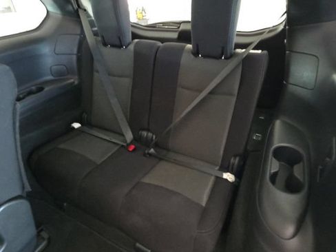 Used 2019 Nissan Pathfinder S FWD image 29