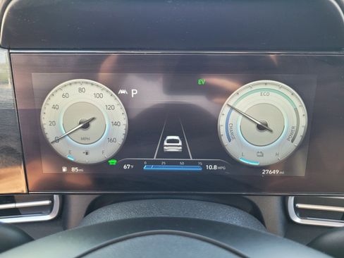 Used 2023 Hyundai Elantra Limited image 29