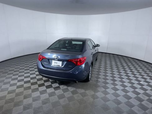 Used 2017 Toyota Corolla XLE w/ Carpet Mat Package (TMS) image 8