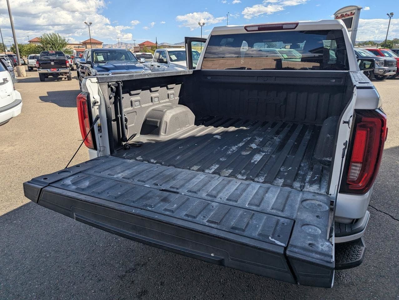 Used 2019 GMC Sierra 1500 AT4 AWD/4WD image 31