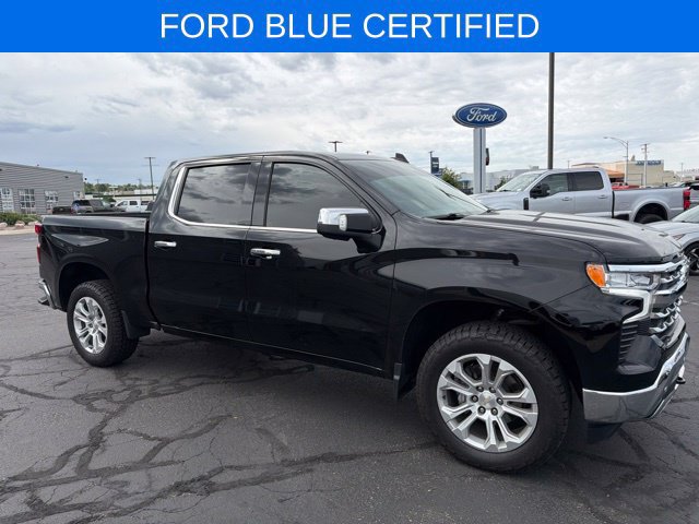Used 2022 Chevrolet Silverado 1500 LTZ w/ LTZ Premium Package AWD/4WD image 3