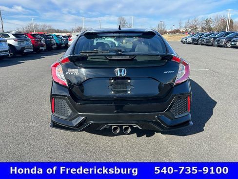 Used 2018 Honda Civic Sport image 6