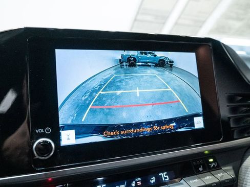 Certified 2025 Toyota Camry SE w/ Convenience Package image 25