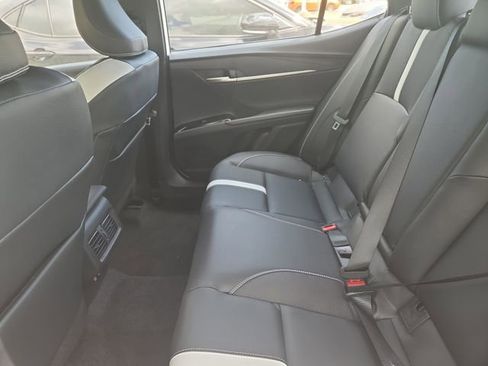 Used 2026 Toyota Camry SE image 10