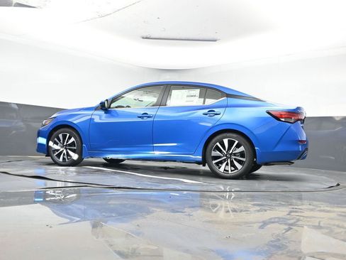 New 2025 Nissan Sentra SV w/ SV Premium Package image 17