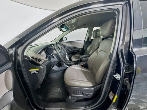 Used 2017 Hyundai Santa Fe Sport FWD image 13